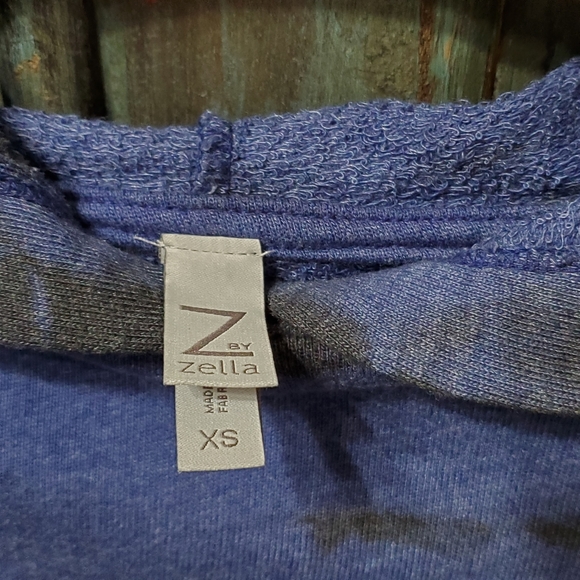 Z by Zella Mosey Tie Dye Hoddie Cropped - Picture 4 of 5